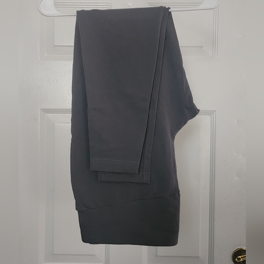 Gray leggings size 16/18